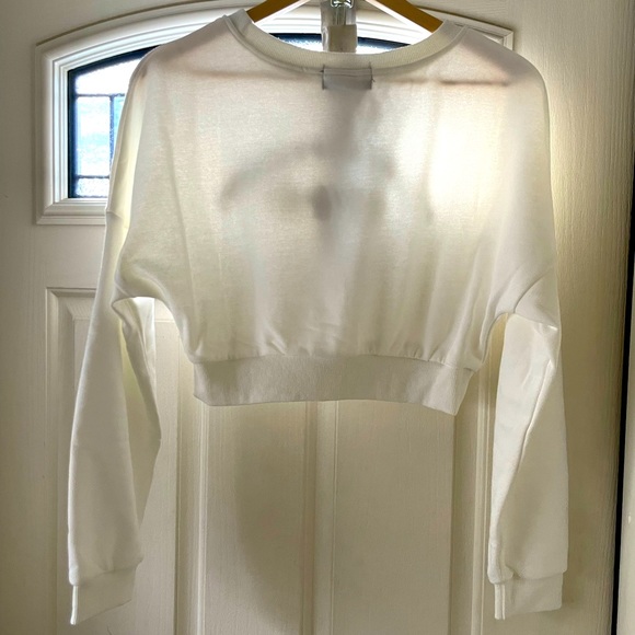 CIDER “Peace Movement” Cropped Sweater - Picture 2 of 3